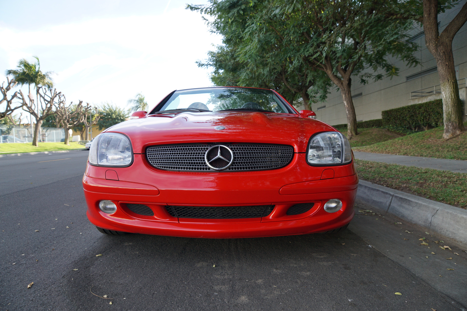 2004 Mercedes-Benz SLK320 - Plate 8