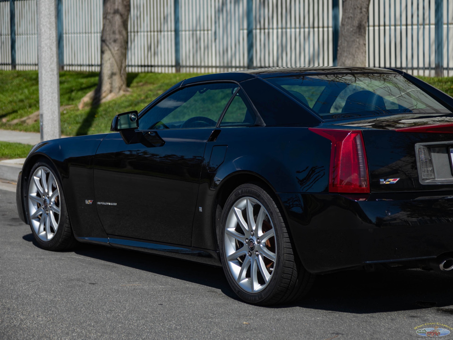 2008 Cadillac XLR-V - Plate 4