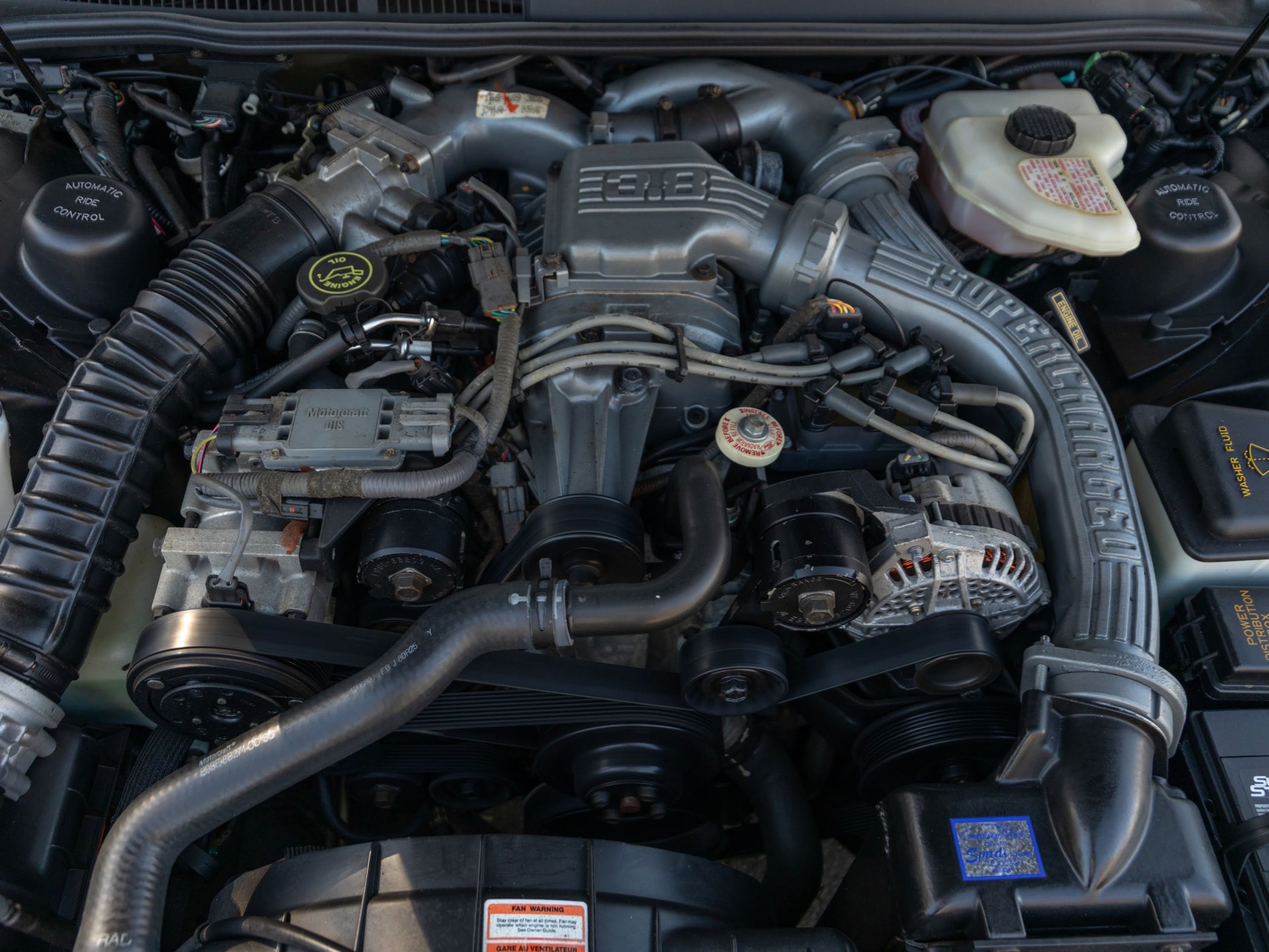 1990 Ford Thunderbird - Plate 22